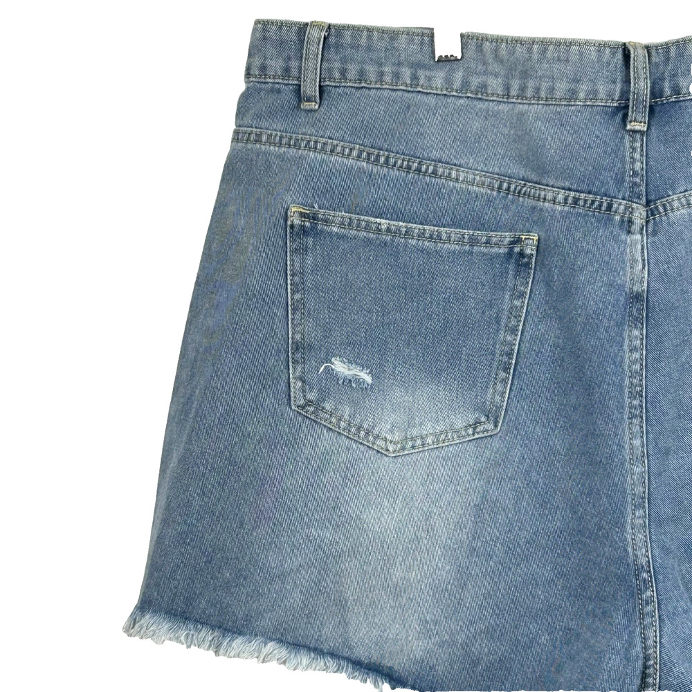 Cut Tag Denim Shorts Womens 16 2XL Medium Wash Distressed Ripped Frayed Hem‎ - Picture 5 of 8
